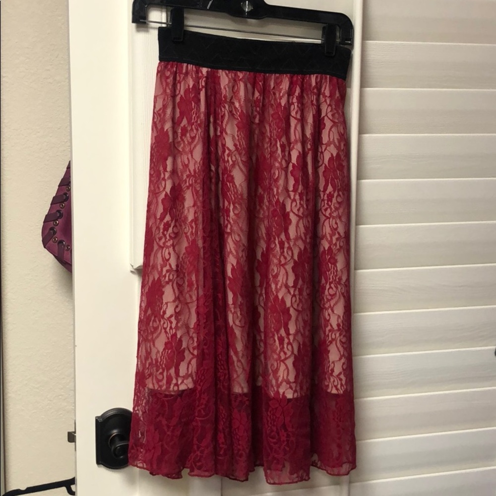 LuLaRoe lace skirt